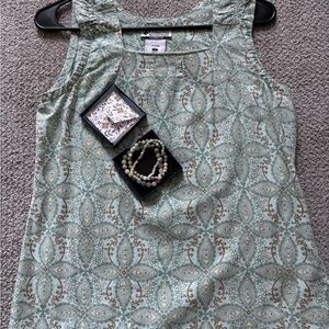 Columbia Mint and Brown Paisley Sleeveless Tank with Matching Beaded Bracelet